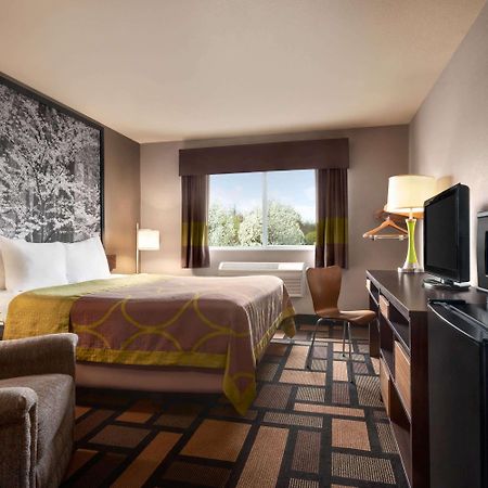 Super 8 By Wyndham Akron S/Green/Uniontown Oh מראה חיצוני תמונה