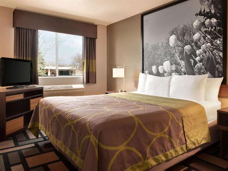 Super 8 By Wyndham Akron S/Green/Uniontown Oh מראה חיצוני תמונה