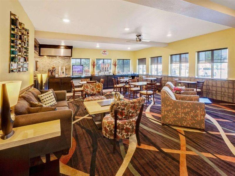 Super 8 By Wyndham Akron S/Green/Uniontown Oh מראה חיצוני תמונה