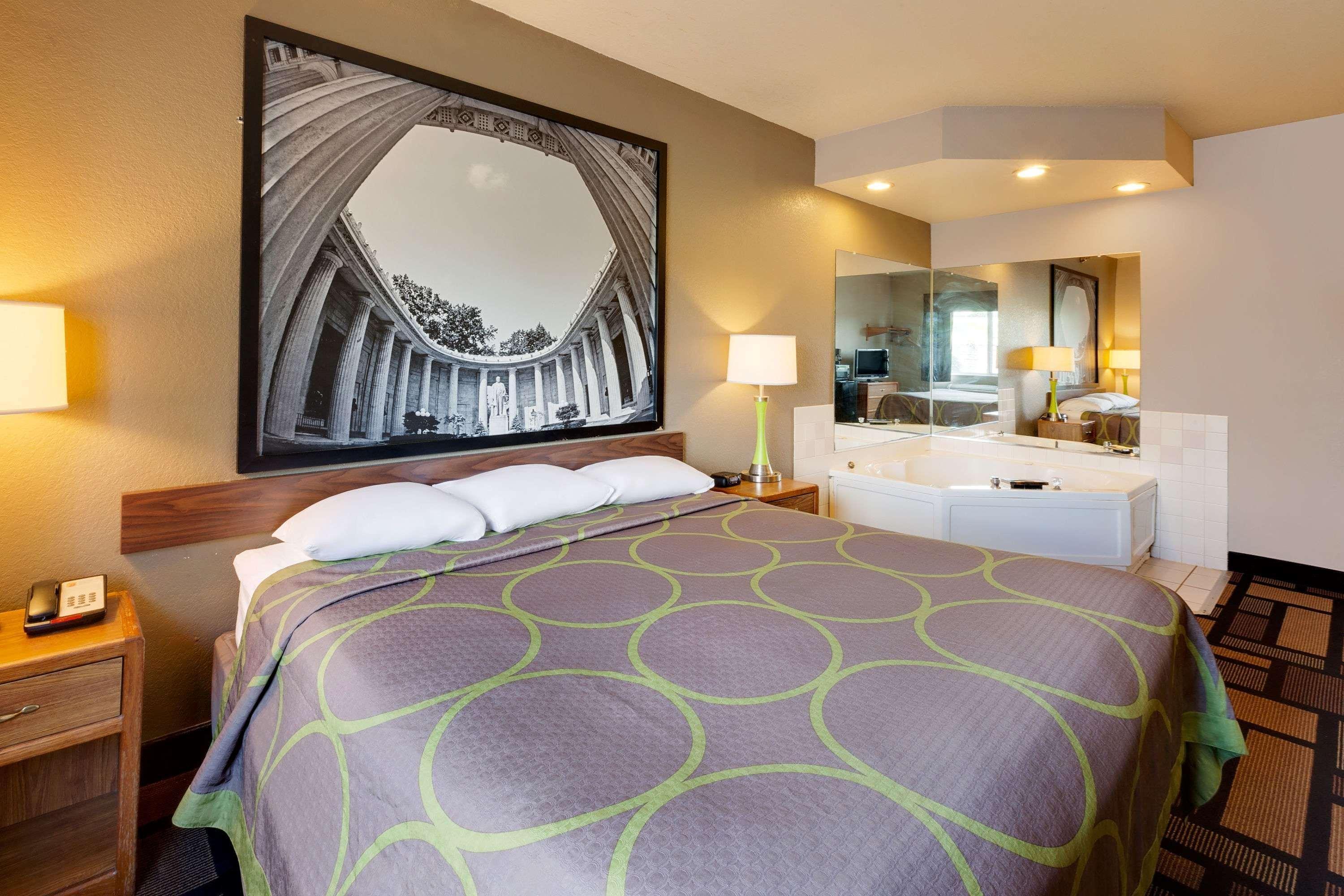 Super 8 By Wyndham Akron S/Green/Uniontown Oh מראה חיצוני תמונה