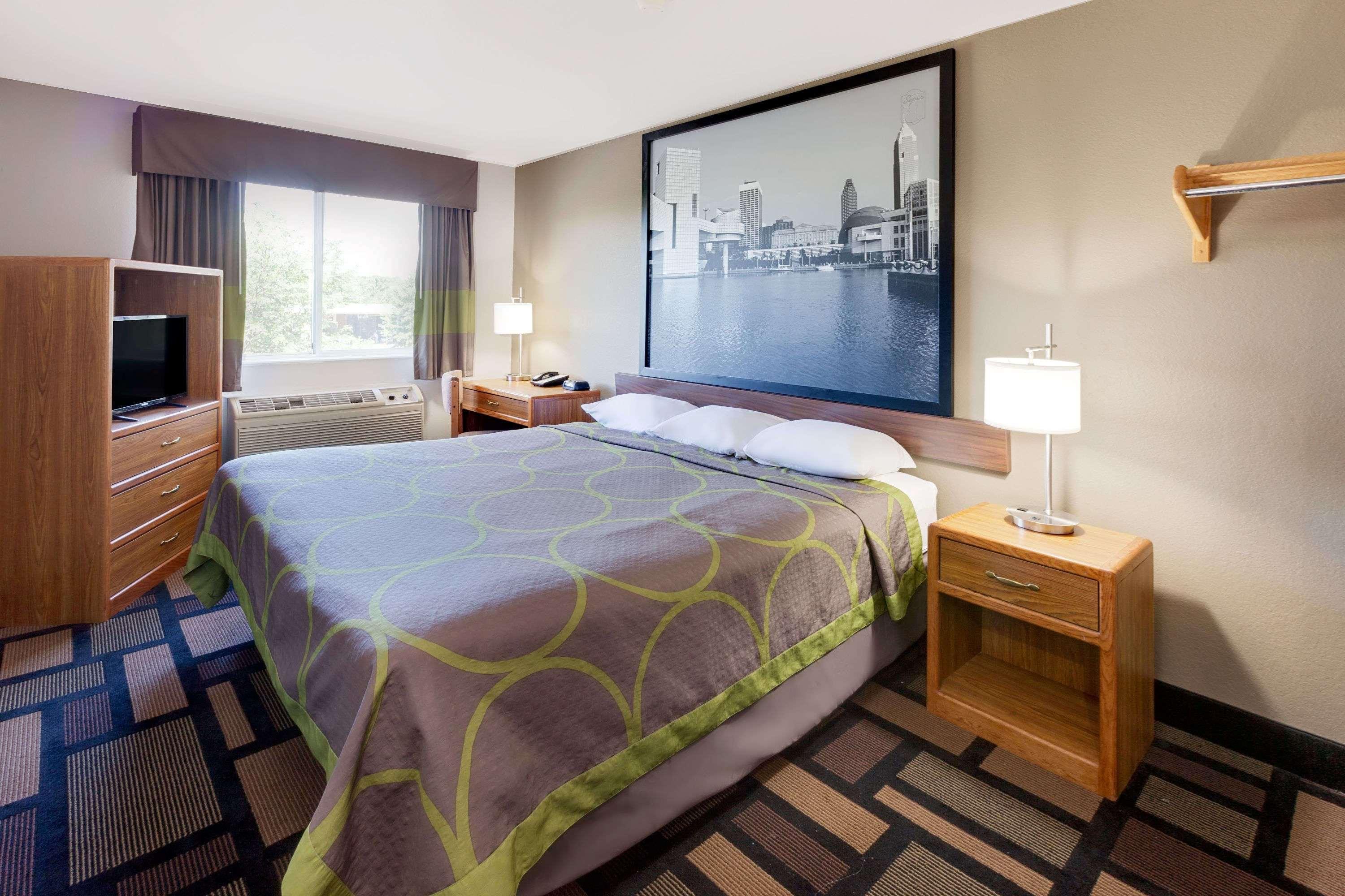 Super 8 By Wyndham Akron S/Green/Uniontown Oh מראה חיצוני תמונה